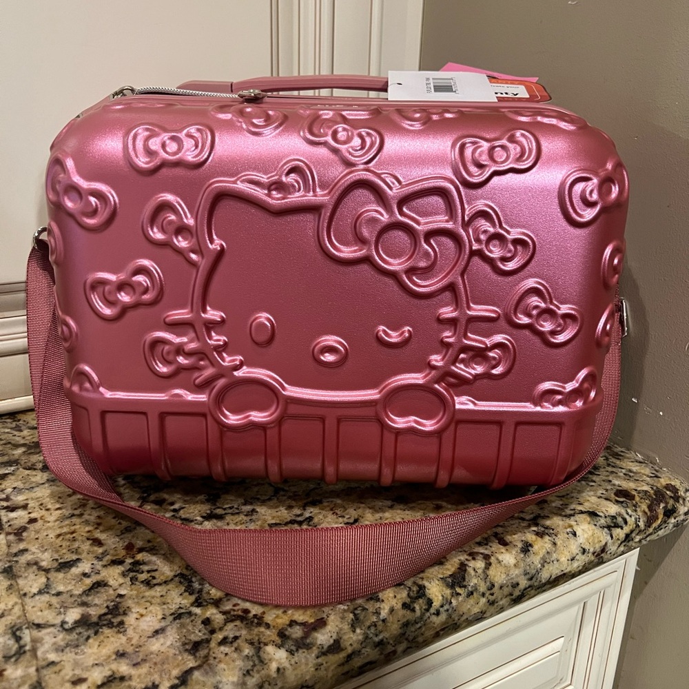 Fūl Hello Kitty Pink Molded Carry-On Train Case